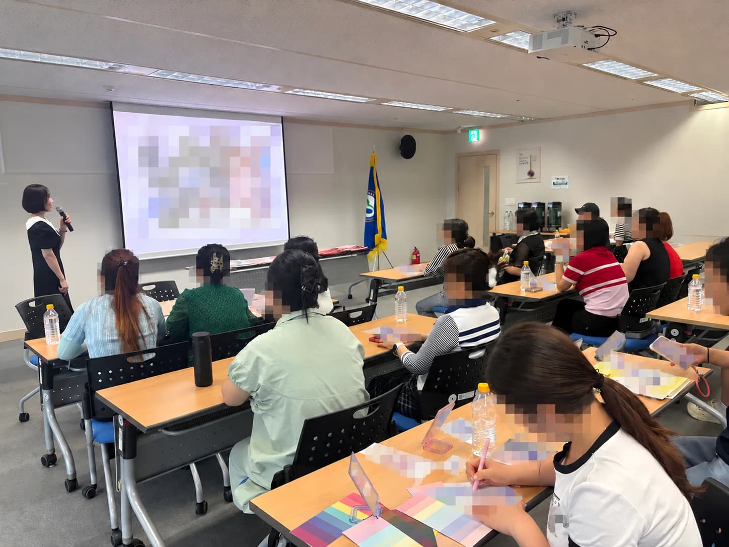 함께 듣고 살펴본 이미지 교육